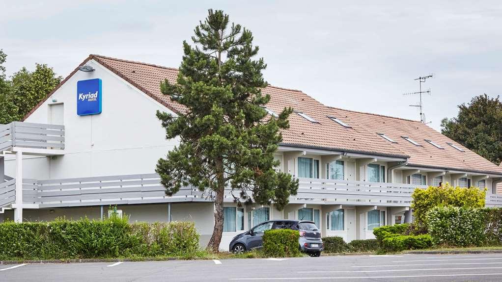 Kyriad Cambrai Exterior photo